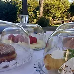 Coluccia Farm stay *